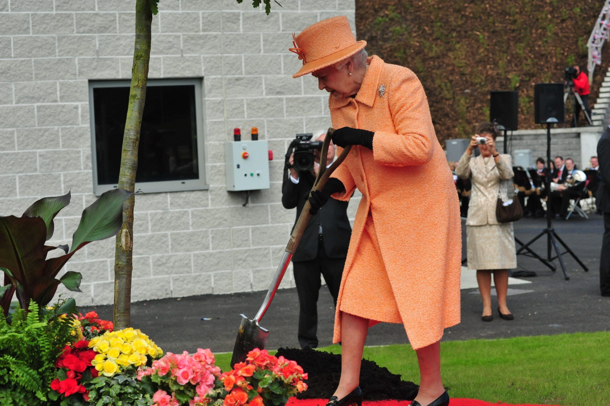 Tyne Tunnels Honours The Queen By Donating 100 Trees To Create Green 